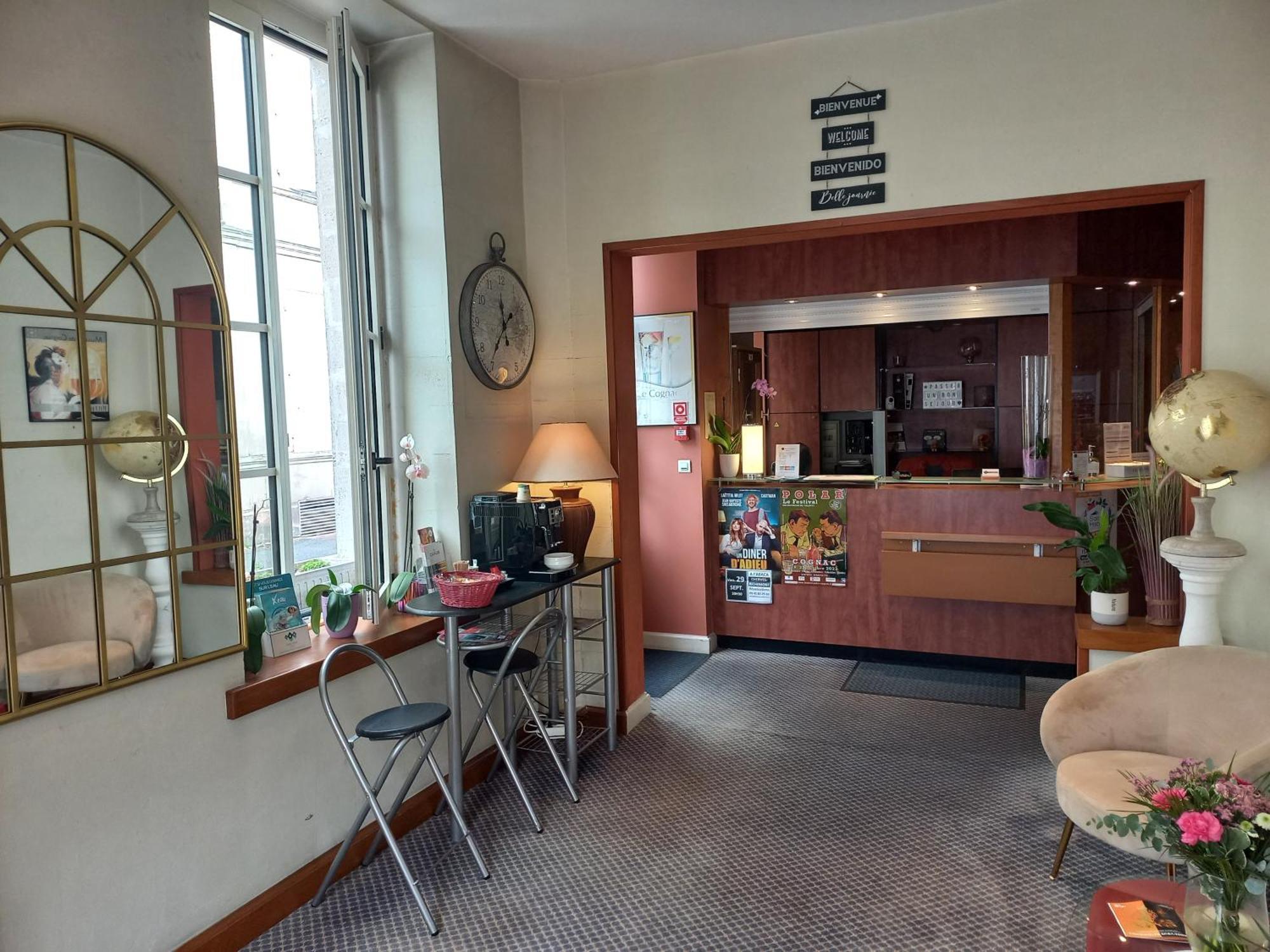 Hôtel La Résidence Cognac Esterno foto